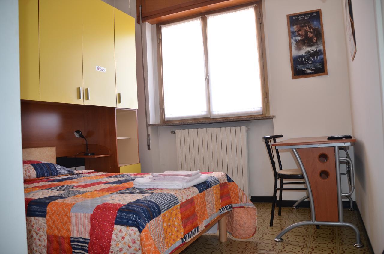Albergo Roma Gattico Exterior foto