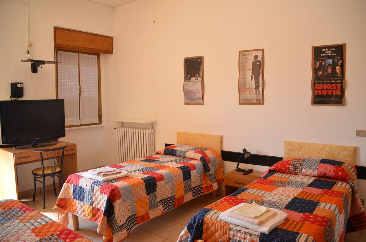 Albergo Roma Gattico Exterior foto