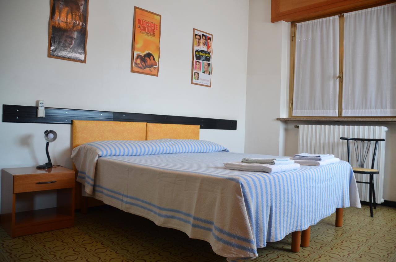 Albergo Roma Gattico Exterior foto